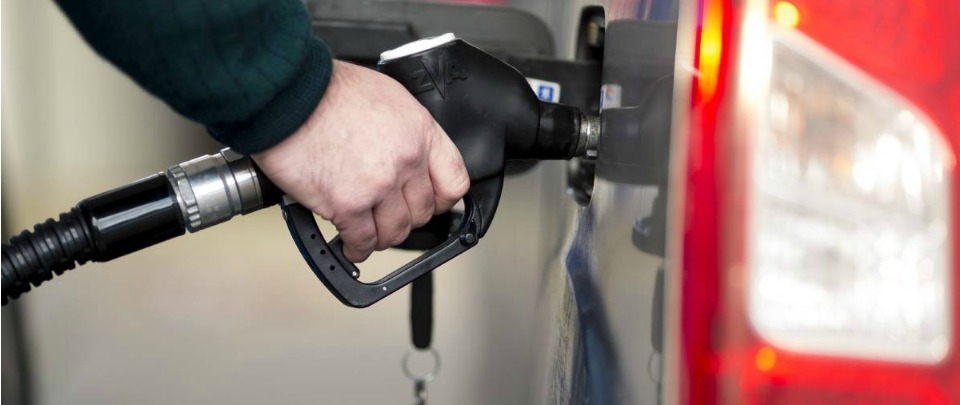 Weekly Petrol Prices: Who Wins?
