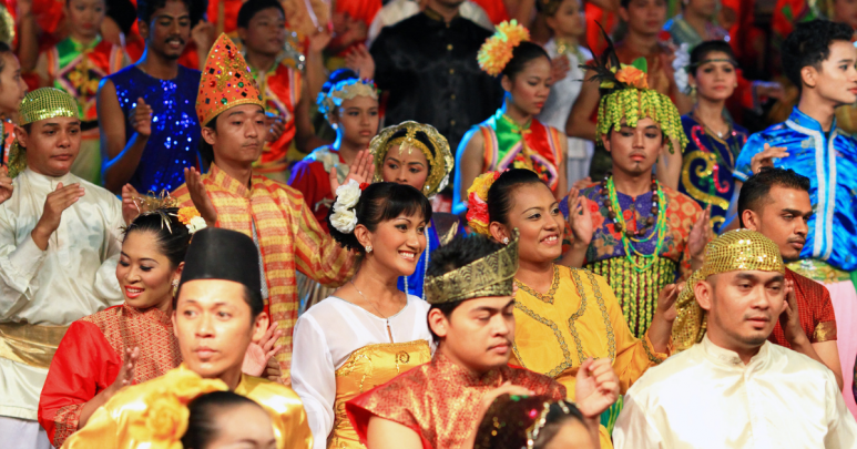 Popek Popek Parlimen: Promoting Malaysian Culture