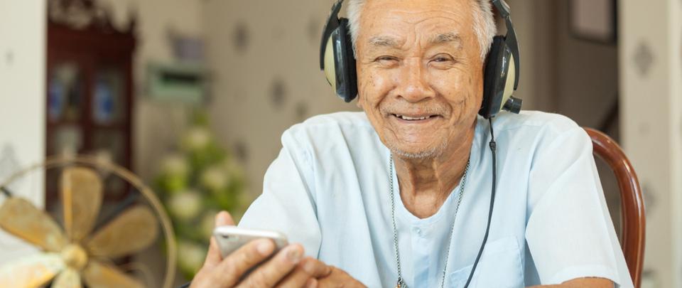 Healthy Ageing: Helping Dementia Patients Through Music