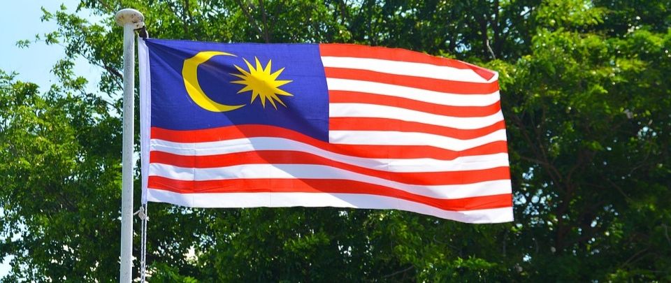 Reverse Time Travel in Malaysia for Stuttering Perikatan Government